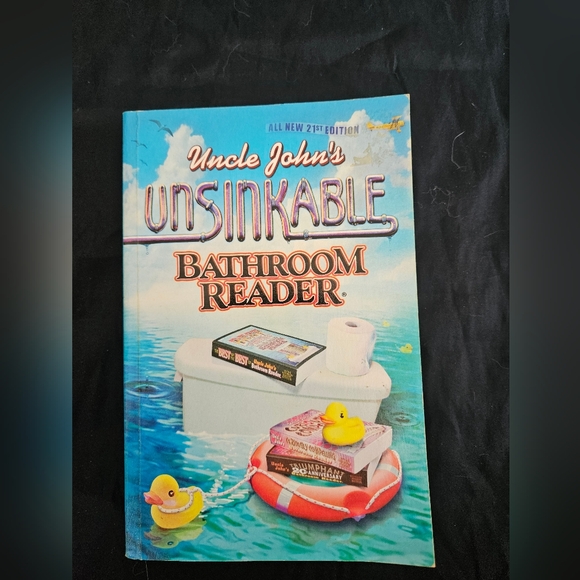Uncle John's Unsinkable Bathroom Reader - Picture 1 of 6